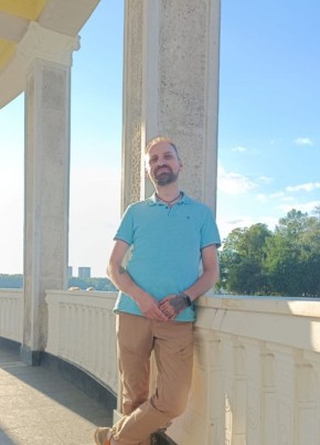 Сергей из Москвы 41 год