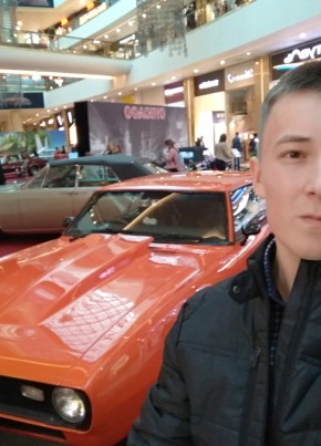 Андрей, 26, Россия, Санкт-Петербург