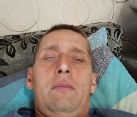 Илья, 36 лет, Серов