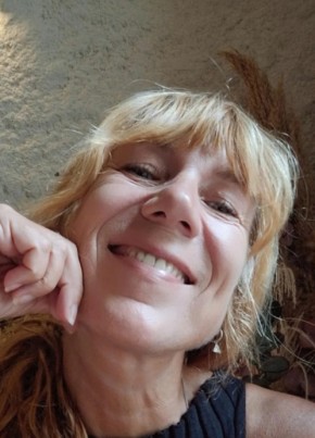 Viktoria из Pamplona 56 лет