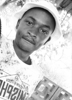 Keabetswe, 29, Botswana, Francistown
