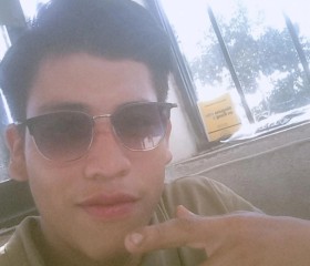 Luis, 19, Rio de Teapa