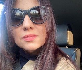 Gulnara, 44, Kazan