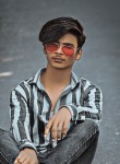 Me single boy, 18 лет, Khagaria