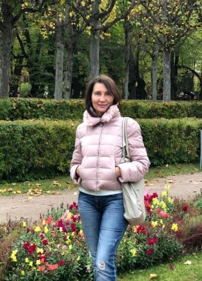 Ирина, 57, Россия, Санкт-Петербург