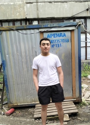Исмоил, 23, Россия, Москва