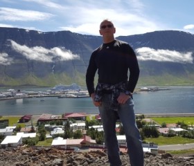 Vladimir, 41, Riga