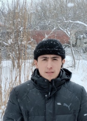 Сергей, 20, Россия, Мирный (Архангельская обл.)