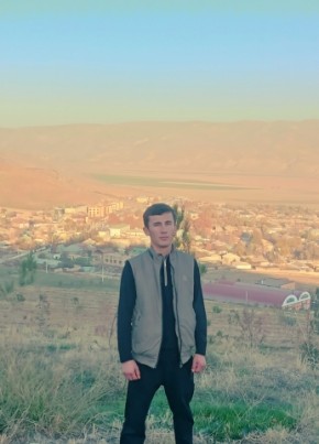 Нурулло, 18, Тоҷикистон, Душанбе