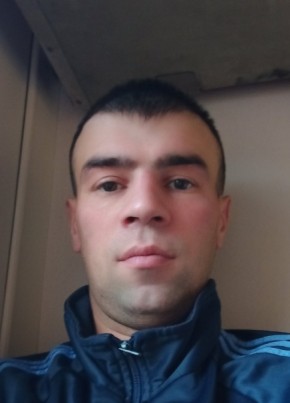 Роман из Боровичи 37 лет