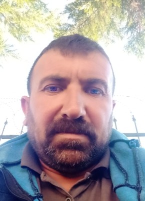 Dursun köse, 44, Türkiye Cumhuriyeti, Ankara