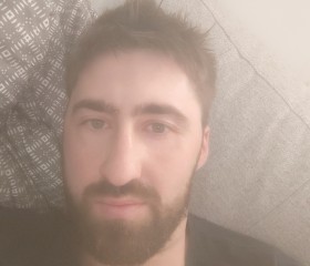 Fred, 30, Villeneuve-Saint-Georges