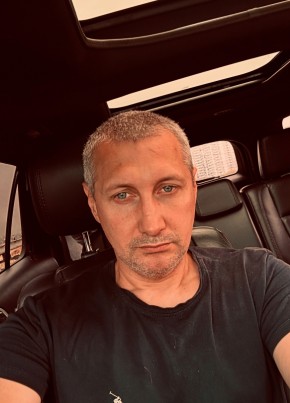 Сергей из Москвы 42 года
