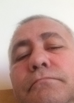 Ferfi, 32, Hungary, Ocsa