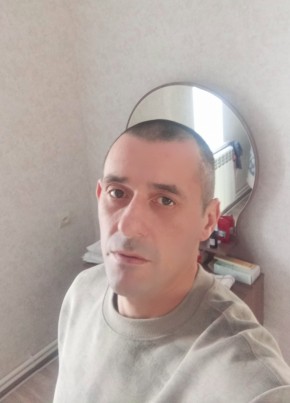 Андрей из Лебедяни 43 года