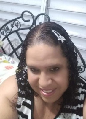 Maria, 20, Commonwealth of Puerto Rico, Yauco
