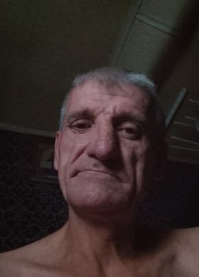 Виталий из Куйбышева 48 лет