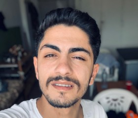 مصطفى, 24 года, جبلة