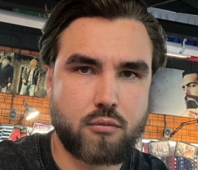 Vadim, 25, Tokyo
