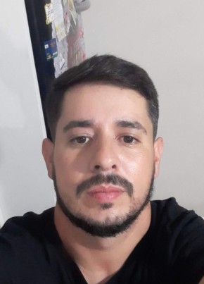 Araújo Júnior из Igarassu 37 лет