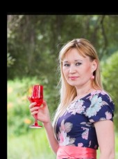 Секс в лотошино, фото девушек раком в общественных местах