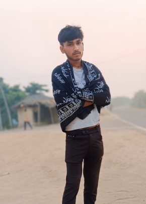 Rakesh Rakesh, 18, India, Hindupur