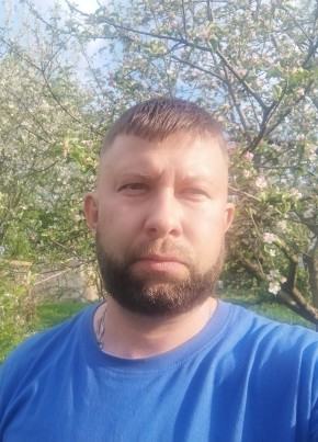 Николай Толкачев из Зарайска 36 лет