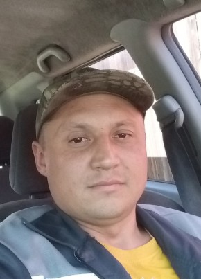 Иван, 39, Россия, Минусинск