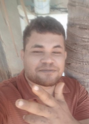 Mc mb из Morro do Chapéu 28 лет