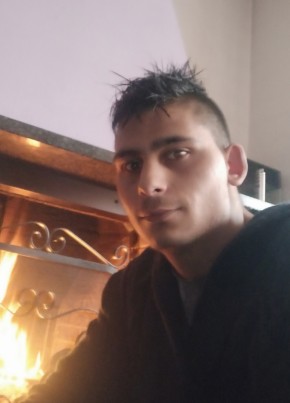 Dimitri, 25, Repubblica Italiana, Varese
