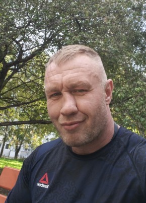 Евгений из Томска 42 года