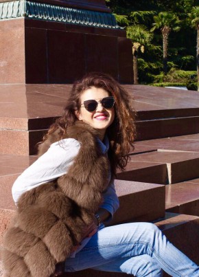 Veronika, 25, Россия, Ялта