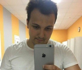 Виталий, 22 года, Владивосток