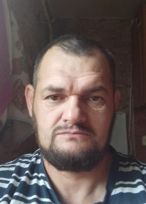 Гулам из Нижнего Ломова 46 лет
