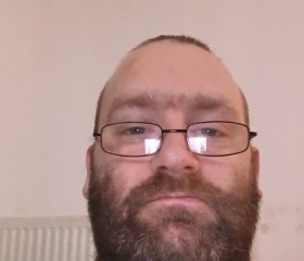 Martin, 38, Isle of Bute