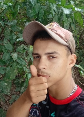 Moreno из Teresina 18 лет