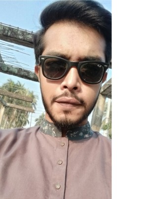 Authi, 24, Bangladesh, Dhaka