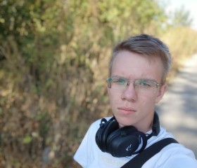 Vadim, 19, Michurinsk