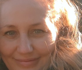 Aleksandra, 55, Vancouver