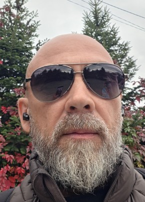 Антон из Хабаровска 44 года