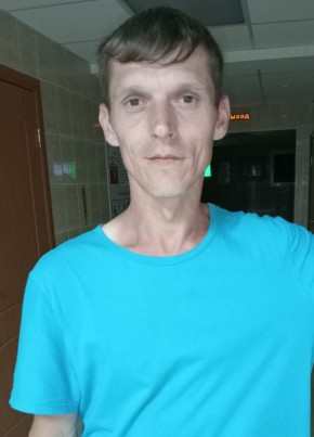 Толик, 36, Россия, Грайворон