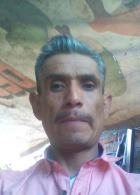 Humberto cuevas из Guadalajara 49 лет