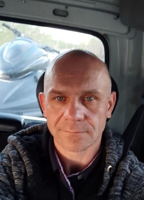 Юрий, 43, Россия, Оса (Пермская обл.)