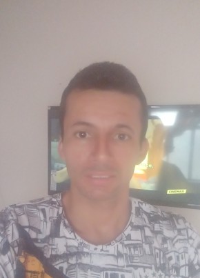 Mateus, 36, República Federativa do Brasil, Lavras