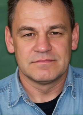 Александр из Подольска 54 года