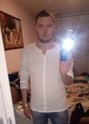 Роман, 32, Россия, Зеленогорск (Красноярский край)