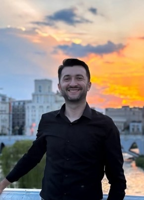 Максим из Мурманска 34 года