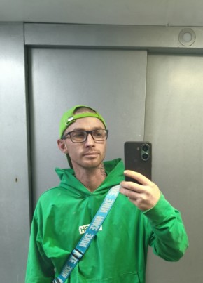 денис из Мытищи 37 лет