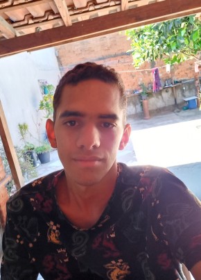 Lucas , 21, República Federativa do Brasil, Mogi-Gaucu