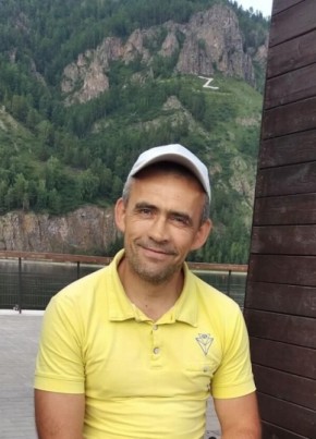 Михаил из Назарово 48 лет